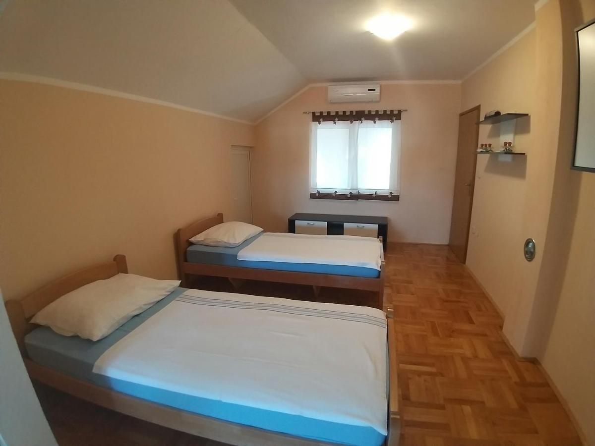 Sunny Apartment Jukic With Sea View Zára Kültér fotó