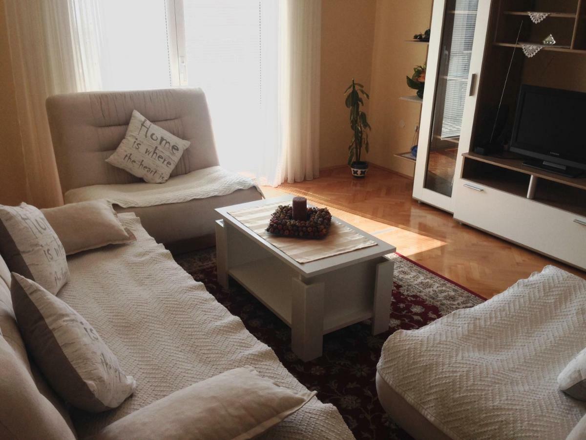 Sunny Apartment Jukic With Sea View Zára Kültér fotó